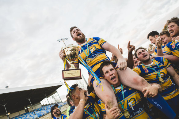 Rams captain Jeffrey Morgan with the premiership cup.