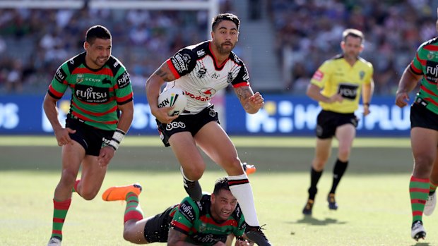 Dancing feet: Shaun Johnson runs rings around the Rabbitohs at Optus Stadium.