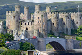 Fairy tales and nightmares: Britain's 10 coolest castles 