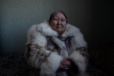 Angelina Serotetto in Yar-Sale, Yamalo-Nenets Autonomous Okrug, Russia. Angelina was part of a family of shaman women and her mother taught her to read the future using sacred objects from nature.