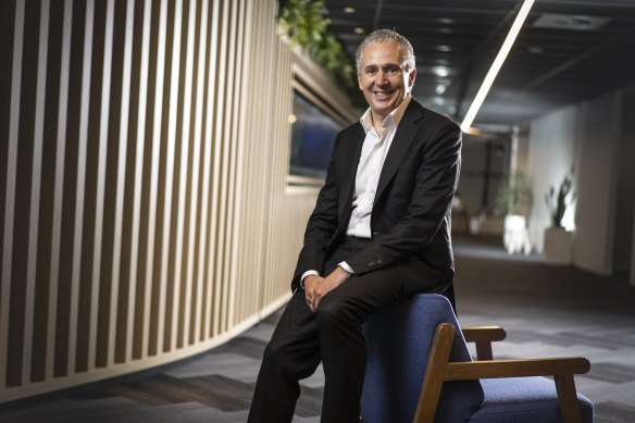 CEO Andy Penn has reaffirmed Telstra’s full-year profit forecasts. 