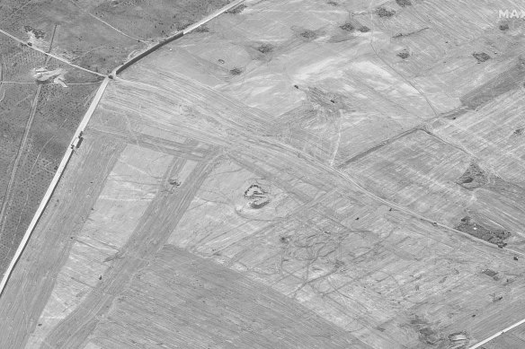 Satellite images of the construction of a new walled-off buffer zone on the Egyptian side of the Gaza border in Rafah. 