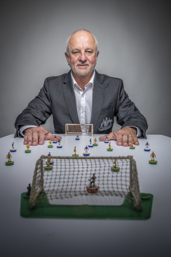 How a dying mum gave Socceroos coach Graham Arnold the kick he needed