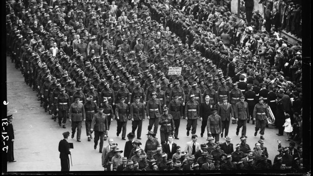 Victory march of the 2nd Australian Imperial Force corps troops during the peace celebrations held in Macquarie Street, Sydney, 16 August 1945 