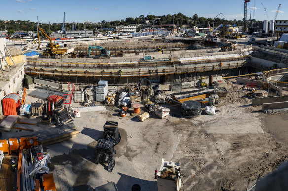 Transport Minister Andrew Constance said the electrification of vehicles will negate the health impacts of projects such as WestConnex. 