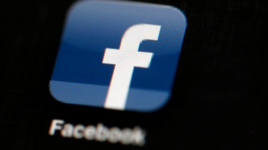 US user sues Facebook and Cambridge Analytica over data harvesting