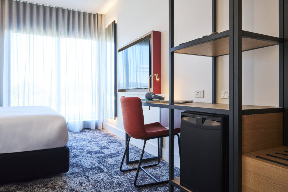 An ibis Styles room at Melbourne Airport.