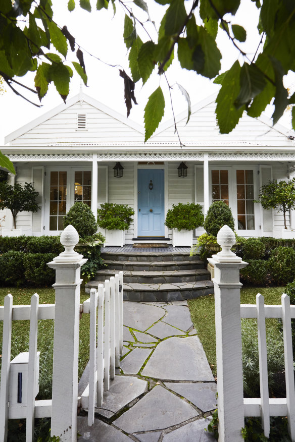 “This is the third home we’ve owned in this street; every time we had another child, we upgraded,” says Monique.  The door is painted in “Seaborne” by Dulux.                                            