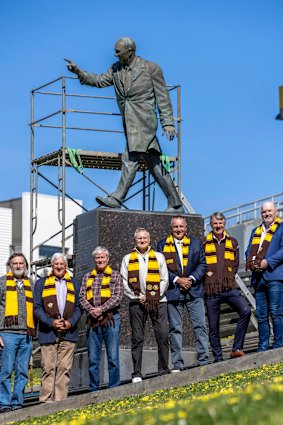 Hawthorn legends oversee the relocation of the John Kennedy Snr statue.