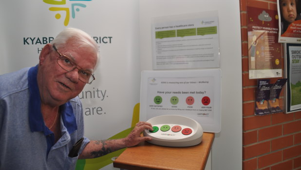 Brian Geoffrey rates Kyabram District Health Services using a HappyOrNot terminal.