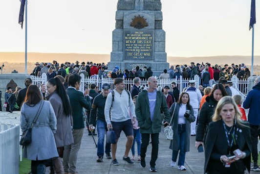 Crowds gathered at the Anzac Day dawn service at Kings Park.