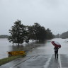 NSW weather as it happened: Floods across Sydney and NSW as more rain lashes the state, Warragamba Dam spills