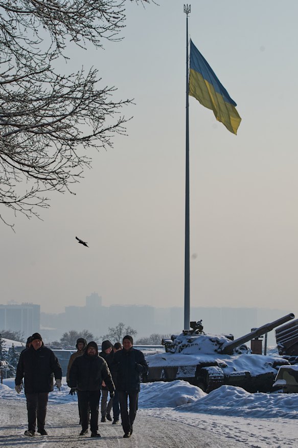 A Ucrânia tem sido assolada por um clima gelado enquanto a Rússia continua a bombardear a sua infra-estrutura energética vital.