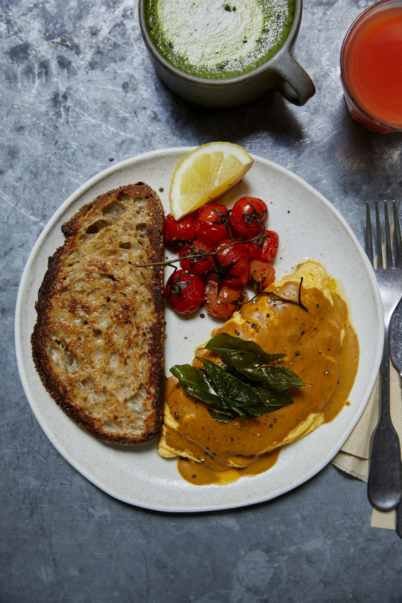 Curry omelette and roasted tomatoes at Pina.