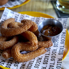 Churros with chamomile sugar.