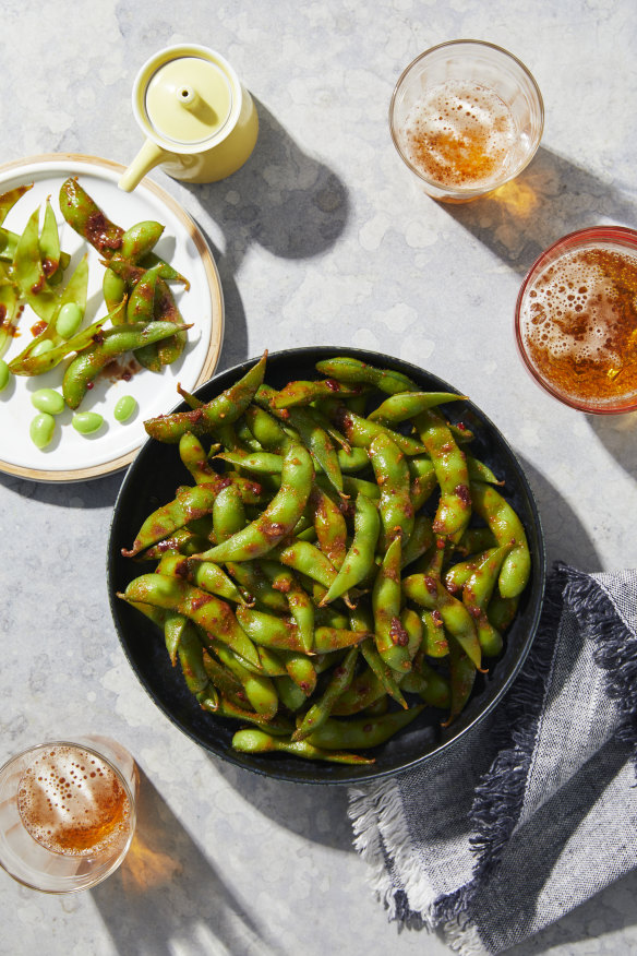 Edamame with spicy garlic sauce.