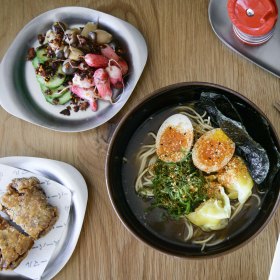 The lunchtime ramen special.