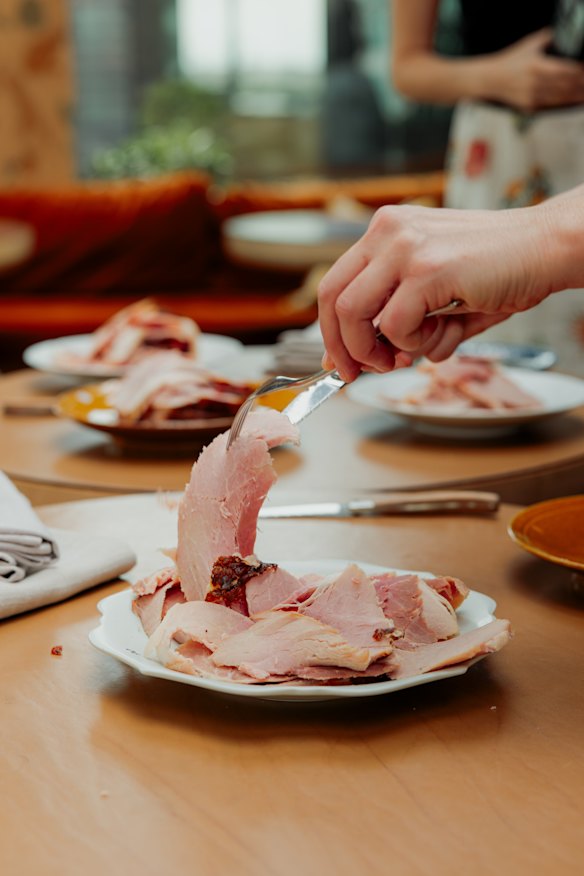 Each ham is scored out of 20.