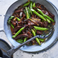 Stir-fried beef and asparagus.
