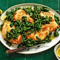 Chicken with pesto and green beans.