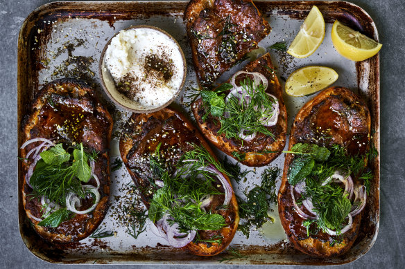 Turkish-style beef flatbreads with toum.