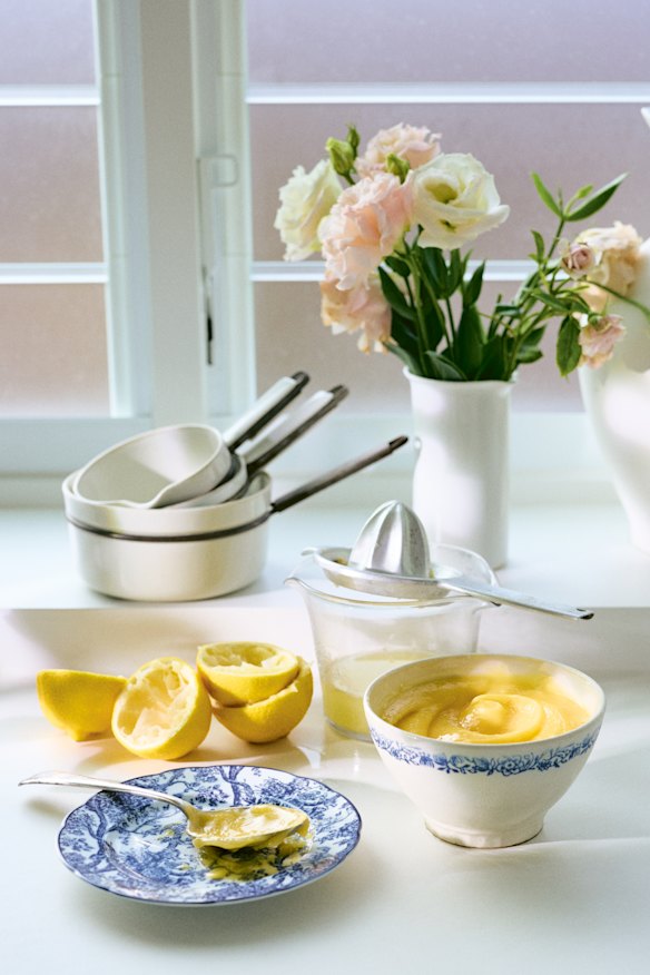 Classic lemon curd, like Donna Hay’s grandmother used to make.