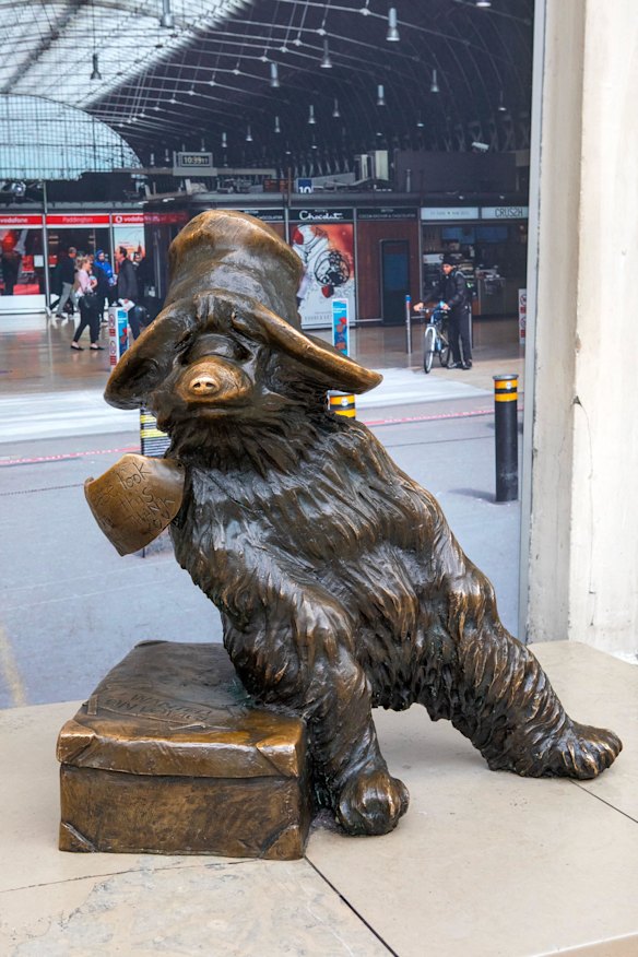 Pose with Paddington.