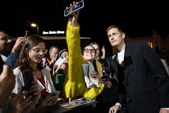 Alexander Skarsgard poses for a selfie during the “Wicker” Green Carpet during the 22nd Zurich Film Festival at Corso Green Carpet on September 28, 2026 in Zurich, Switzerland.