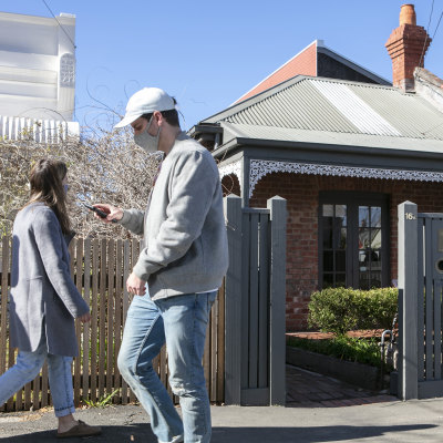 House prices are falling, but buyer beware of holding out for a better deal