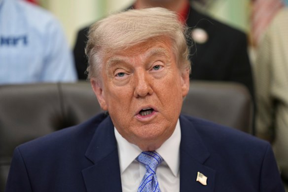 Democrats have repeatedly called for the president to be independently medically assessed.