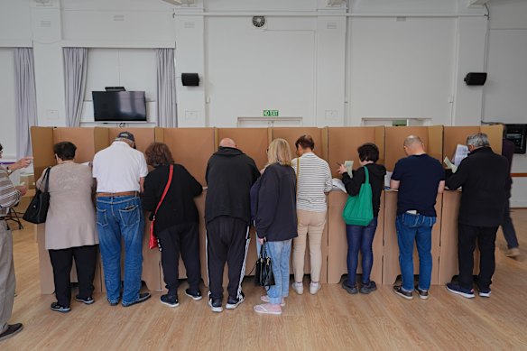 Compulsory voting: a right and a duty. 