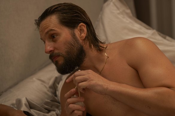 Adam (Logan Marshall-Green), the armpit aficionado. 