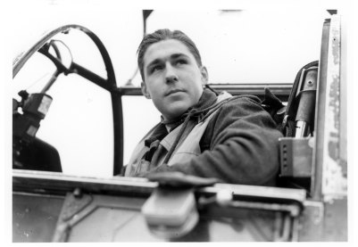 Guy Pease in the cockpit of a North American Mustang I of No.268 Squadron RAF in late April 1943. 