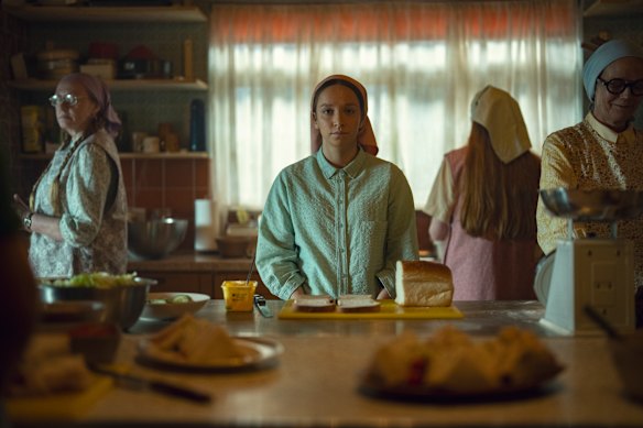 Molly Windsor as young wife Rosie in Unchosen.