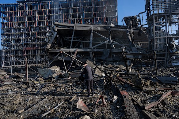 Shelling destroyed a shopping centre in a densely populated part of Kyiv this week.