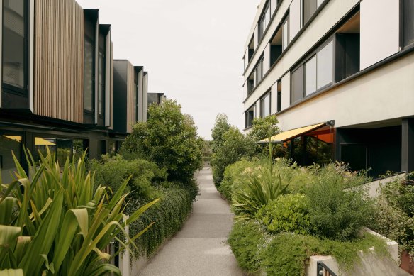 The Merri Creek wraps around this relatively secluded enclave.