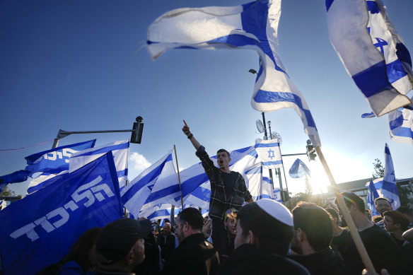 Supporters of Prime Minister Benjamin Netanyahu’s judicial overhaul near the parliament in Jerusalem on Monday.