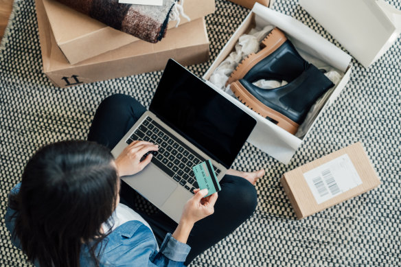 Online shopping scams can cost you hundreds.