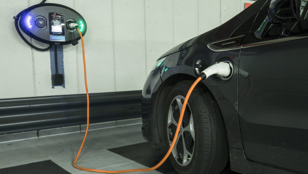 Support beyond the state level could help propel growth in the EV sector.