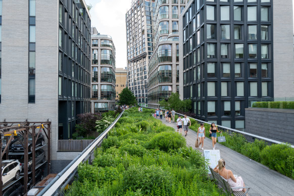 Manhattan’s High Line park. 