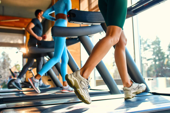 According to experts, running on a treadmill is largely as effective as training outside.