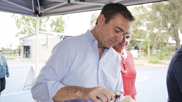 SA Liberal leader Steven Marshall looks set to become the state's next premier.
