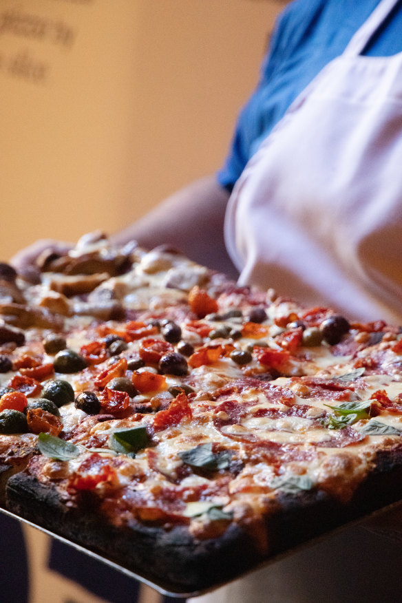 After mastering Roman-style pizza, chef Mike Eggert plans to extend to New York-style slices.