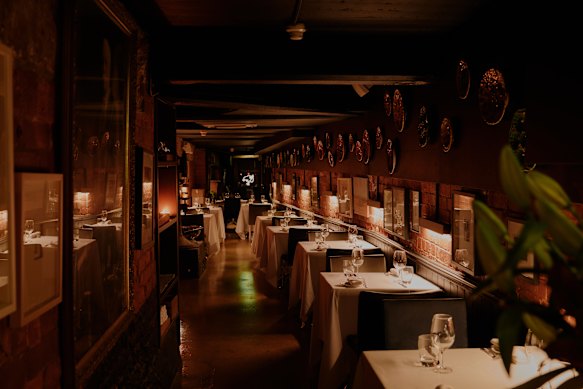 Stefano's, no porão do Grand Hotel em Mildura.