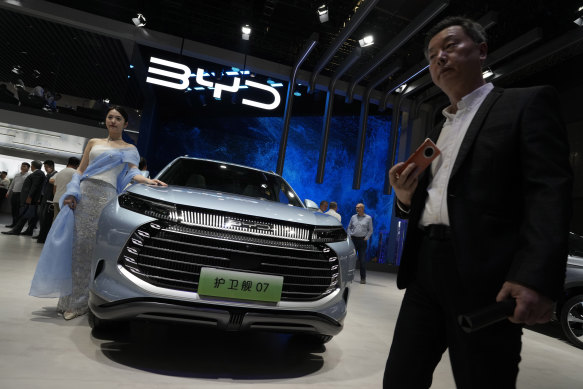 Китайские бренды, такие как BYD, проникают на мировые рынки.