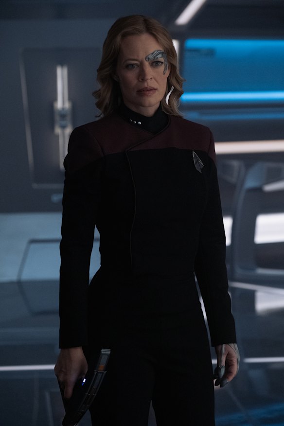 Seven (Jeri Ryan) in Star Trek: Picard.