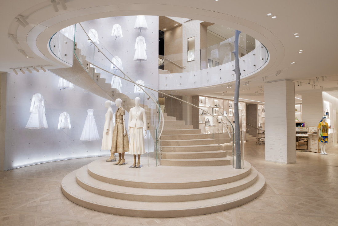 Louis Vuitton's returning to its roots with its new Paris flagship store