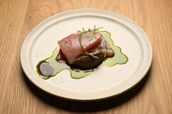 Albacore tuna with black garlic and mushroom sauce