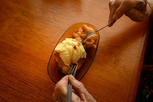 Pineapple fritters and ice cream at Flam Shan restaurant in Euroa.