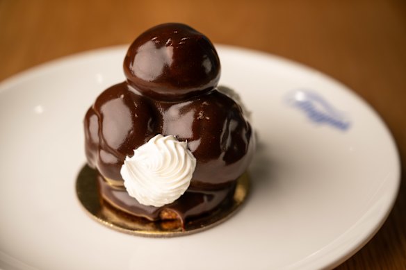 Bianco nero dessert. 